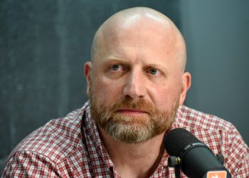 “შემდეგ ტრაგედიაზე ვინმეს ზიარება აღარ ეყოფა და ინფრასტეუქტურის მინისტრს აკურთხებენ მიტროპოლიტად” – ზურაბ ჯაფარიძე