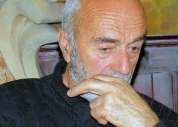 „დადექი, მიწავ!… სიფერმკრთალეს ავუნთებ უღვთოდ წაშლილ საფლავებს” – ტარიელ ხარხელაურის ემოციური ლექსი