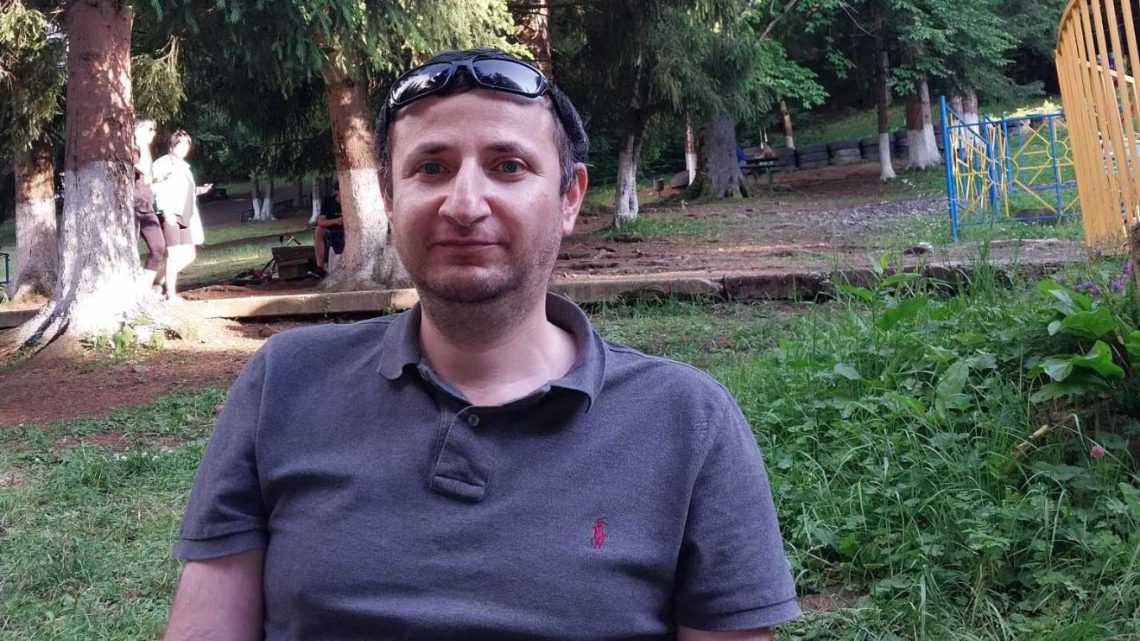 “ჩემი თვალით ვნახე, როგორ გადმოყავდათ დაჭრილები” – სოსო ქუმელაშვილის ამბავი ომზე