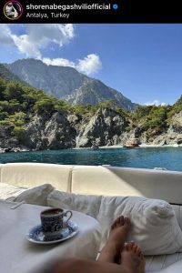 "ნამდვილი ქალღმერთია..." - შორენა ბეგაშვილის ზღაპრული მოგზაურობა გრძელდება