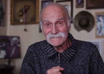 🎥 „არავისი, არასდროს, არაფერი არ შეგშურდეს!“ – ლეგენდარული კახი კავსაძის ემოციური ვიდეო