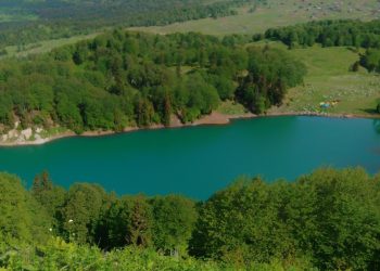 ხულოში, მწვანე ტბასთან გაუჩინარებულ კაცს მეორე დღეა ეძებენ