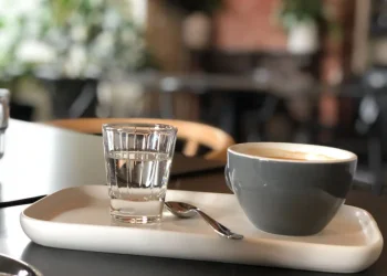 რატომ უნდა მივაყოლოთ ყველანაირ ყავას წყალი?