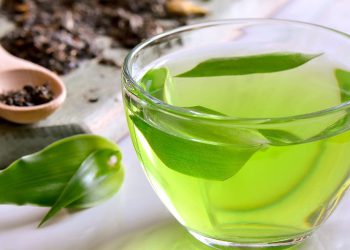 მწვანე ჩაი ეფექტურია წონის დაკლებისთვის