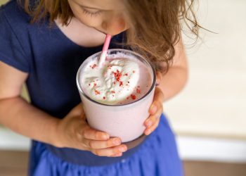 როგორ შევარჩიოთ ჯანსაღი იოგურტი და ხაჭო ჩვენი პატარებისთვის?