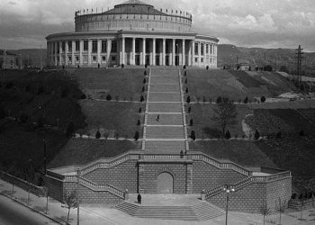 “ასასვლელის ნაწილი დანგრეული სასაფლაოს ქვებითაა მოპირკეთებული” – უცნობი ფაქტები თბილისის ცირკის შესახებ