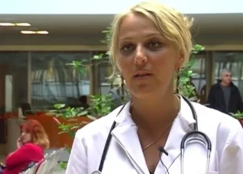 “ხველა, ყელის ტკივილი, მაღალი ტემპერატურა, ძლიერი საერთო სისუსტე… არის შემთხვევები, როდესაც დაავადება დიარეით იწყება” – მაკა ბულეიშვილი ვირუსების გავრცელებასა და მართვაზე