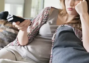 არის თუ არა კავშირი მჯდომარე ცხოვრების წესსა და დემენციის რისკს შორის