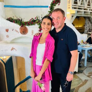 📷 "პაემანი ბუდაპეშტში" - გვანცა დარასელია მეუღლესთან ერთად გადაღებულ რომანტიკულ კადრებს აქვეყნებს