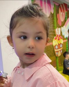 📷 „როგორ ჰგავს დედას“ - სოფო ნიჟარაძე ელის მარიას ახალ ფოტოს აქვეყნებს