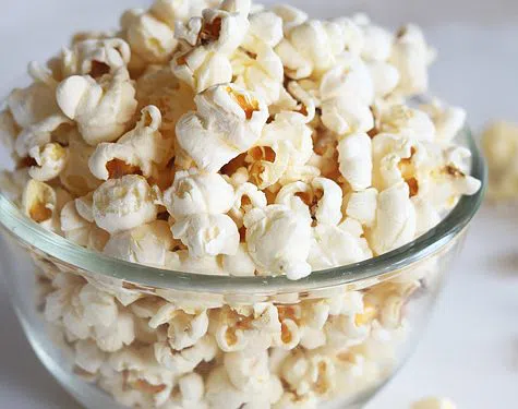 რა მოულოდნელი სარგებელი აღმოაჩნდა პოპკორნს