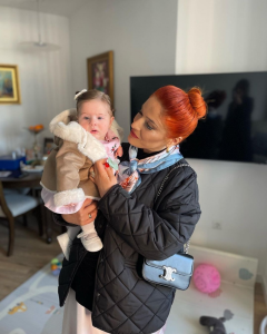 უკვე დიდი გოგო" - ნანუკა გულუა უსაყვარლესი ნინას ფოტოებს აქვეყნებს