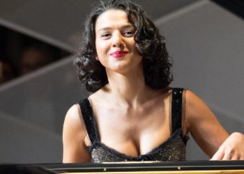 „მიყვარხარ…“ – ხატია ბუნიათიშვილის ოჯახური იდილია