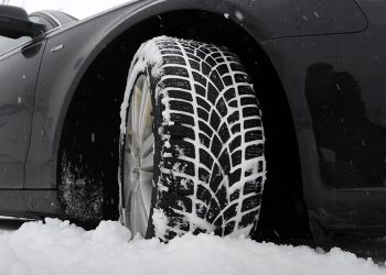 ზამთრის პერიოდში, ავტომობილების ზამთრის საბურავებითა და მოცურების საწინააღმდეგო ჯაჭვებით აღჭურვა შესაძლოა, სავალდებულო გახდეს