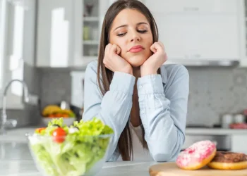 დაიკელით წონაში შიმშილობის გარეშე – ანტისტრესული დიეტა შემოდგომისთვის