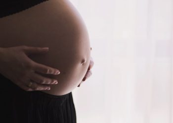 6 თვეში, არასრულწლოვანთა მშობიარობის 201 შემთხვევა დაფიქსირდა