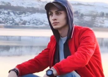 ,,დაგვტოვა ღიმილის ბიჭმა, გაუსაძლის ტკივილთან…” – ნახეთ როგორ ემშვიდობებიან ტრაგიკულად დაღუპულ ახალგაზრდას