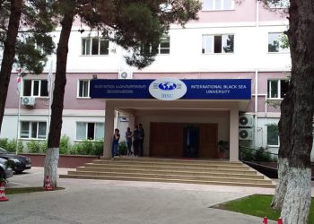 შავი ზღვის უნივერსიტეტი გაიყიდა – ვინ არიან უნივერსიტეტის ახალი მფლობელები?