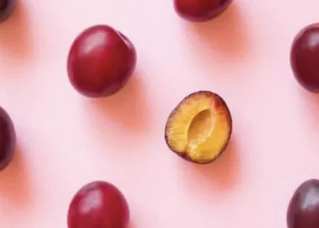 რა სასარგებლო თვისებები აქვს ქლიავს და როდის არ არის რეკომენდებული მისი მიღება