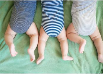 “2-წლიანი უშვილობის შემდეგ ქალს სამი ტყუპი შეეძინა” – ემოციური ისტორია