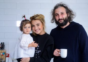 „მიყვარხარ სამუდამოდ“ – გიგი დედალამაზიშვილი და მარინა კარპი ქორწინების 11 წლის იუბილეს აღნიშნავენ