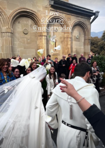 📷"სიყვარული" - ხვიჩას და ნიცას ჯვრისწერის ახალი კადრები