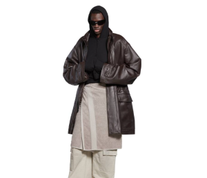 ๐ท Balenciaga-แก แฅแแแแแแแแ, แ แแแแแก แฆแแ แแแฃแแแแ 1250 แแแแแ แแ - แแ แแแแแก แแฎแแแแ แแแแแฅแชแแแ แกแแแแแแแแแแ แแแแแแแ แแแ