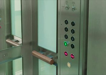 რატომ კიდებენ სარკეებს ლიფტებში – თქვენ არც კი იცით ამ მნიშვნელოვანი მიზეზის შესახებ