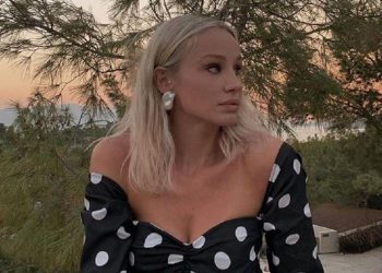 “მე, დედა და მამა” – ანუკი არეშიძე მშობლებთან ერთად გადაღებულ ძველ ფოტოებს აქვეყნებს