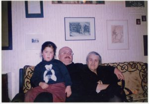 📷დღეს კახა ბენდუქიძის გარდაცვალებიდან 9 წელი გავიდა - უცნობი ფოტოები, რომლებიც მისმა დამ ეროვნულ ბიბლიოთეკას გადასცა