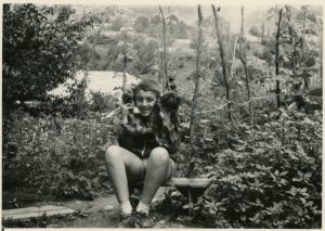 📷დღეს კახა ბენდუქიძის გარდაცვალებიდან 9 წელი გავიდა - უცნობი ფოტოები, რომლებიც მისმა დამ ეროვნულ ბიბლიოთეკას გადასცა