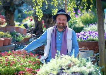 „სიყვარულით, პატივისცემით და მონატრებით შენი მასწავლებელი, რომლისაგანაც ბევრი არაფერი ისწავლე„ – რა წერილი მიიღო ზურაბ შევადრნაძემ გერმანიიდან?