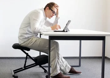 თუ დღის დიდ ნაწილს მჯდომარე მდგომარეობაში ატარებთ – მაშინ ეს აუცილებლად უნდა ნახოთ