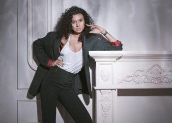 ვიდეო: მონატრებული დედა-შვილის ემოციური შეხვედრა ლონდონში – სალომე ღვინიაშვილის სიურპრიზი შვილს