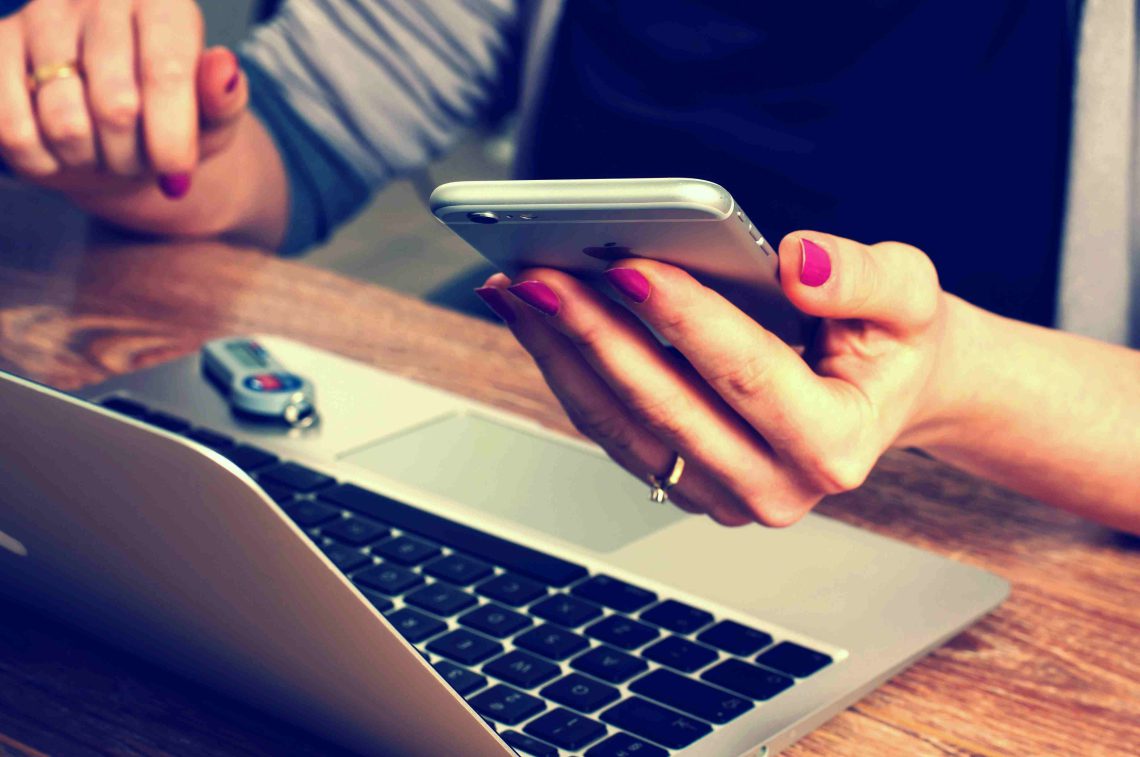 როგორ დააღწიოთ თავი სოციალურ ქსელებზე დამოკიდებულებას 3 ნაბიჯით