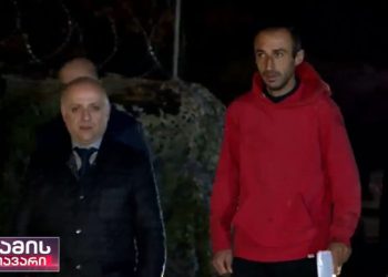 “ცუდად ვარ, ხვალ დაგელაპარაკებით” – ლევან დოთიაშვილის გათავისუფლების პირველი კადრები ერგნეთიდან