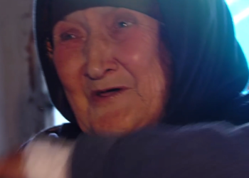 “არ ვაცოცხლებ, თუ სათანადოდ არ დასჯიან ჩვენ თვითონ დავსჯით, ერთადერთი შვილი მომიკლა თვალწინ” – რას ამბობს ქალი, რომელსაც საგარეჯოში შვილი თვალწინ ჩაუცხრილეს?