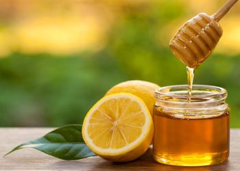 ჯანსაღი კანის საიდუმლო – როგორ მოვამზადოთ თაფლის ნიღაბი სახლის პირობებში