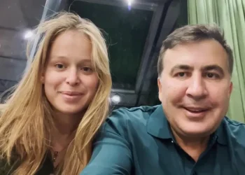 „გიორგი სააკაშვილი და ვანო აფციაური წარმოადგენენ მიხეილ სააკაშვილის ღვინოს დღეს კიევში“ – ლიზა იასკო