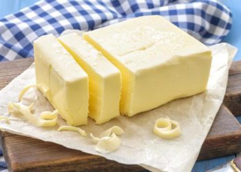 10 მნიშვნელოვანი მიზეზი, რატომ უნდა ვჭამოთ ყოველდღე კარაქი