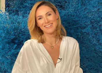 „ბედნიერი ჩვენ“ – თიკა ფაცაცია “ინსტაგრამზე” ოჯახურ ფოტოს აქვეყნებს