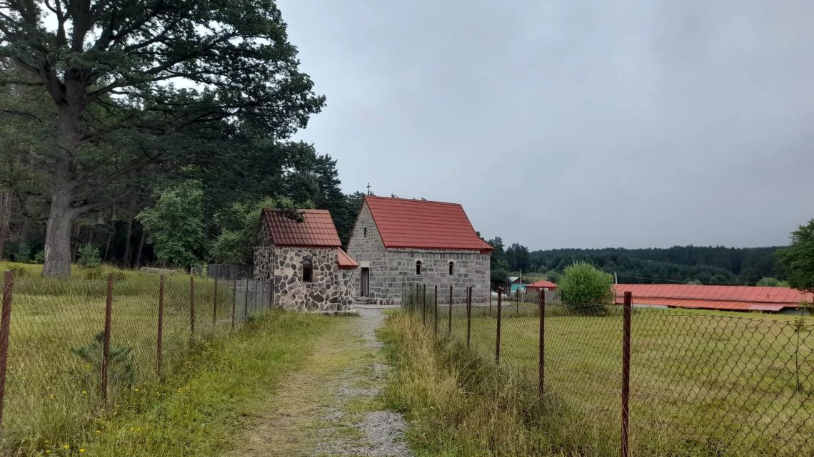 ადგილი, სადაც დავანებული სიწმინდეები სასწაულებს ახდენს – მამა გაბრიელის სახელზე აგებული პირველი ტაძარი საქართველოში