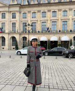 📷 ნუცა ბუზალაძე პარიზში იმყოფება - მომღერლის ახალი ფოტოები სოც. ქსელს იპყრობს