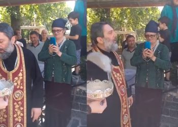 🎥 „აჰა, ეგ არი… ღმერთმა დაგლოცოთ…“ – მამაოს მხიარული ვიდეო სოც. ქსელს იპყრობს