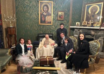 პატრიარქმა კახა კალაძის ოჯახს უმასპინძლა