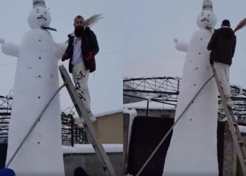 🎥 მოქალაქეებმა 4.7 მეტრის სიმაღლის თოვლის ბაბუა დადგეს – ვიდეომ საზოგადოება აალაპარაკა