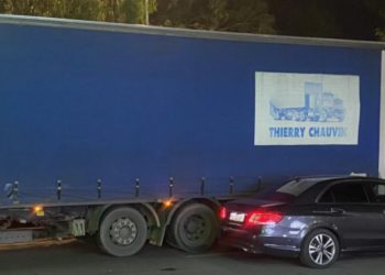 ბათუმში, ტრაილერი და მსუბუქი ავტომობილი ერთმანეთს შეეჯახნენ