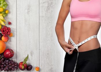 დიეტოლოგებმა დაასახელეს ხილი, რომელიც წონაში კლებას ეხმარება