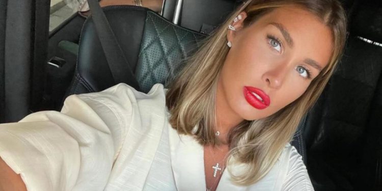 ქეთი თო­ფუ­რი­ამ რუსულ ტელეარხს სა­ა­ხალ­წლო შო­უ­ში გა­მოს­ვლა­ზე უარი უთხრა