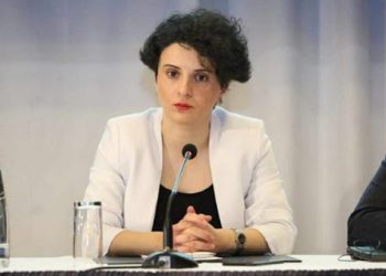 “პოლიციელი რომ დააშავებს, ერთი ამბავია, როცა პოლიციელს დაუშავებენ, არასათანადოა გამოხმაურებაც და დაფასებაც” – რას წერს ნათია მეზვრიშვილი